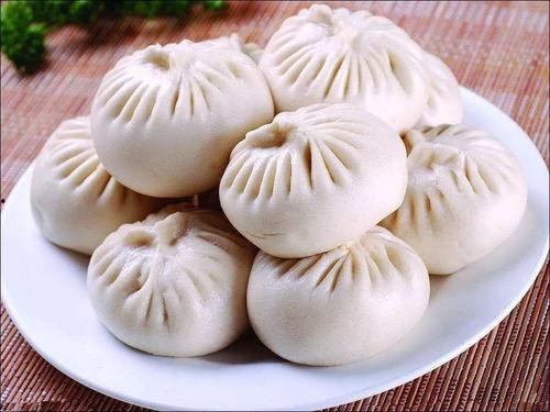 瓜娃子吃的包子,瓜娃子品尝包子的欢乐时光