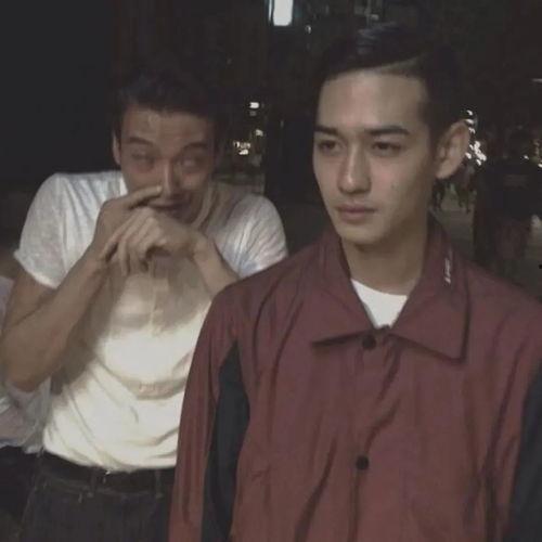 吃瓜闲聊头像男,揭秘吃瓜男生的神秘面纱